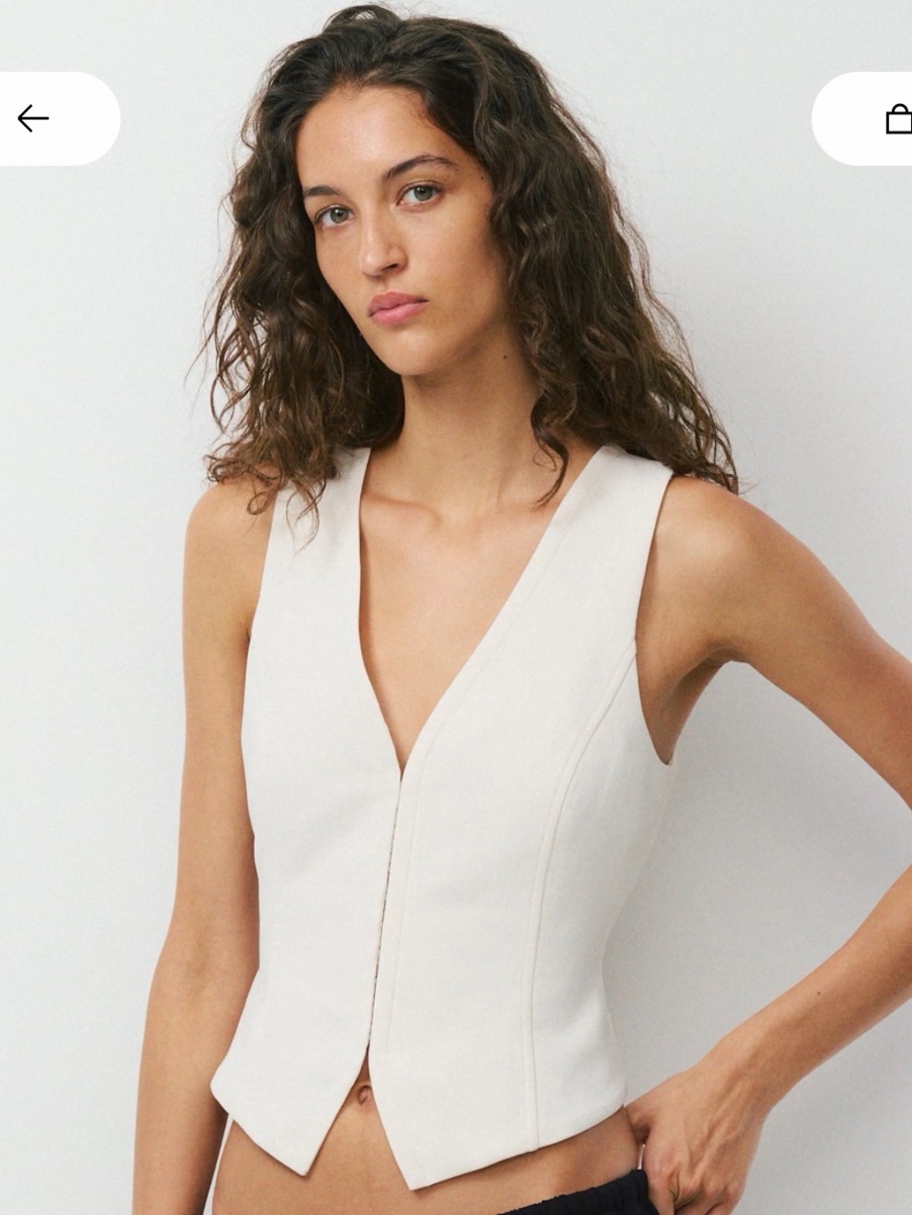 Aritzia attire vest light birch